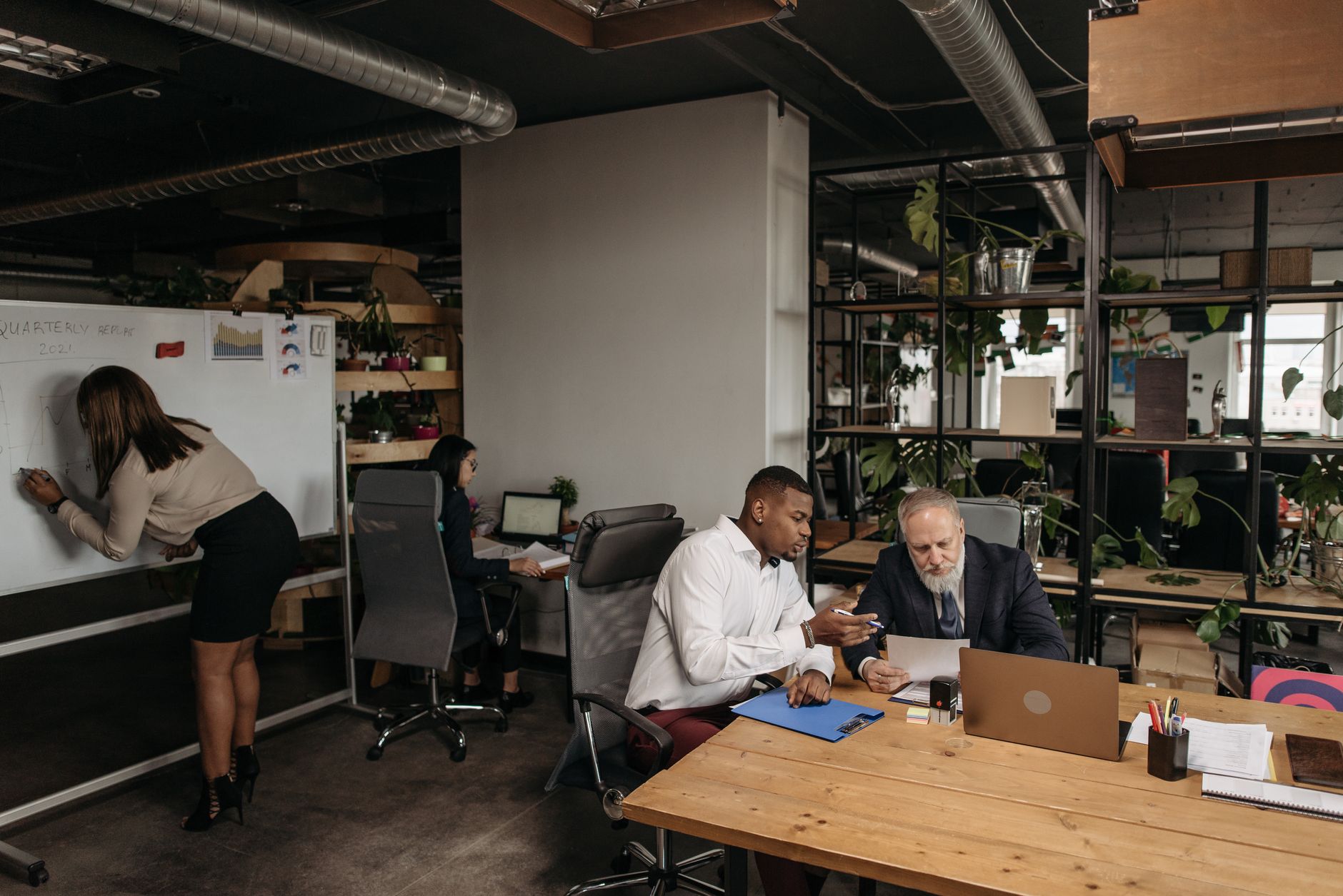 How to Calculate Profit on a Fixed-Price Project guide cover